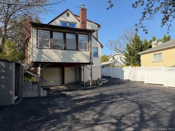 $5,400 | 268 Schenck Avenue, Great Neck, NY 11021