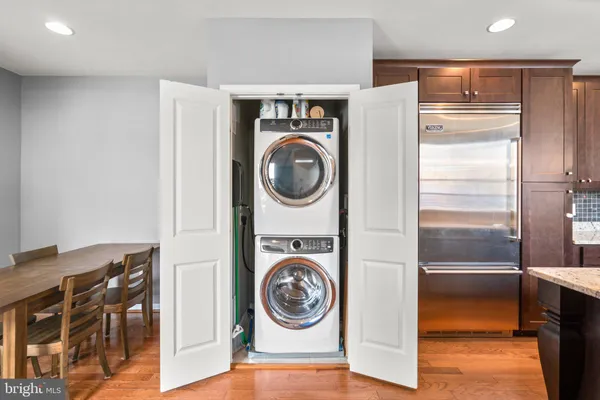 $3,500 | 300 South Robinson Street, Baltimore, MD 21224