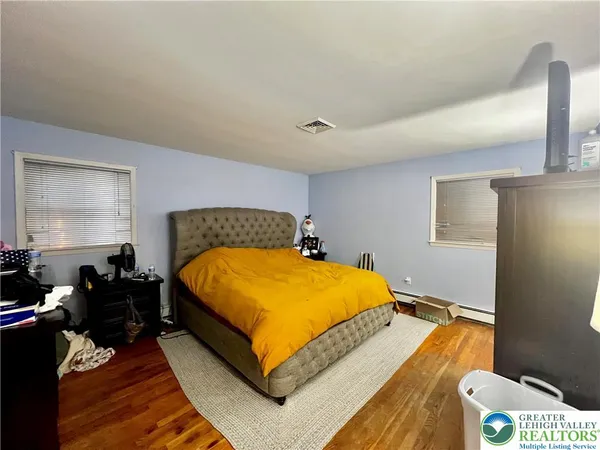 $3,200 | 1160 Brentwood Avenue, Bethlehem, PA 18017