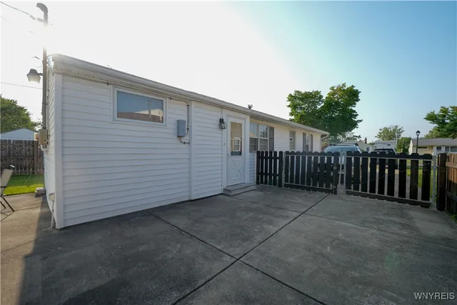 $209,999 | 493 Harrison Avenue, Buffalo, NY 14223