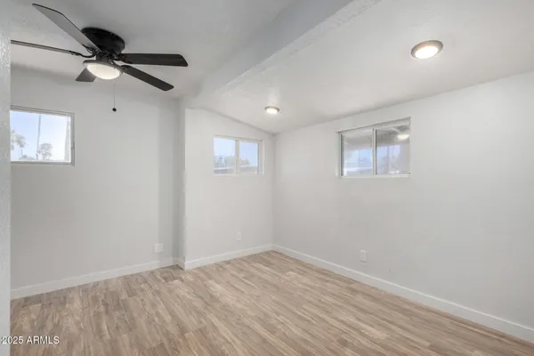 $75,000 | 2050 West Dunlap Avenue, Unit D42, Phoenix, AZ 85021