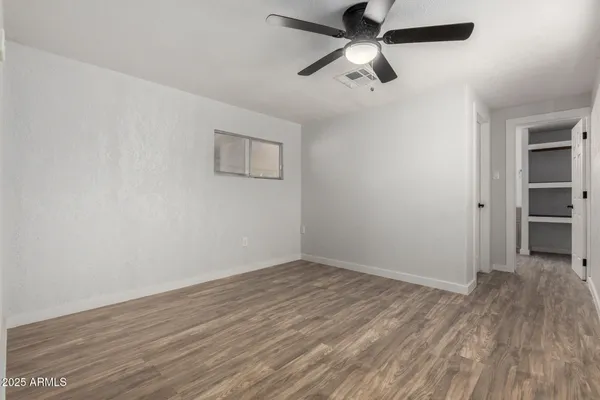 $75,000 | 2050 West Dunlap Avenue, Unit D42, Phoenix, AZ 85021