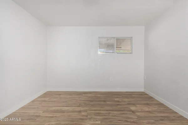 $75,000 | 2050 West Dunlap Avenue, Unit D42, Phoenix, AZ 85021