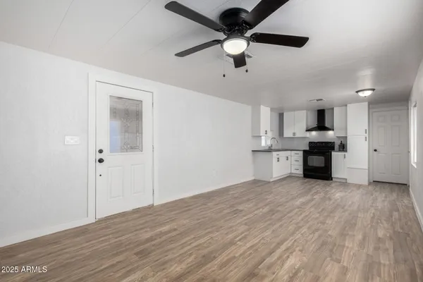 $75,000 | 2050 West Dunlap Avenue, Unit D42, Phoenix, AZ 85021