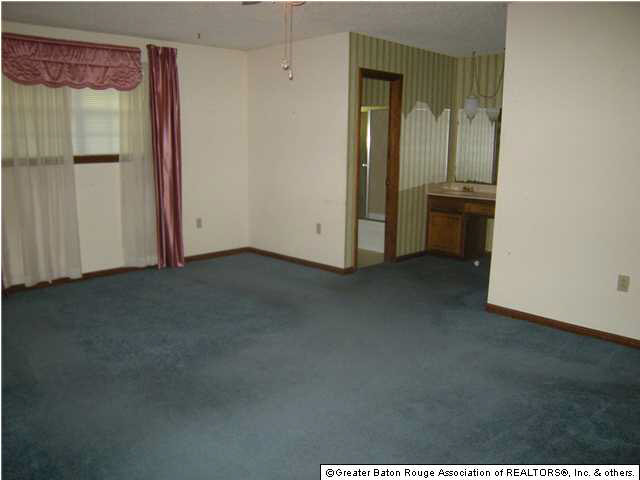 10377 Lovett Road Central, LA 70818 - Photo 8 of 9