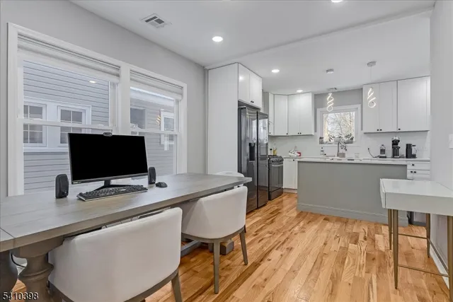 $759,900 | 122 Livingston Street, Westfield, NJ 07090