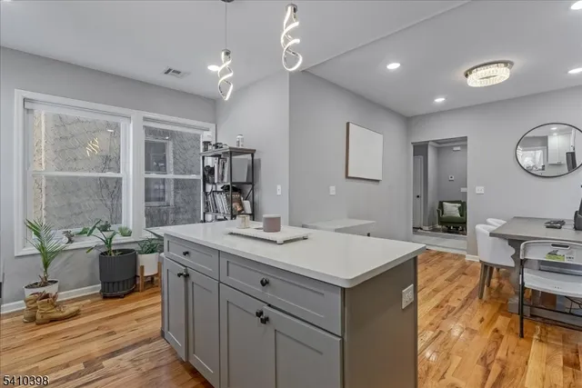 $759,900 | 122 Livingston Street, Westfield, NJ 07090