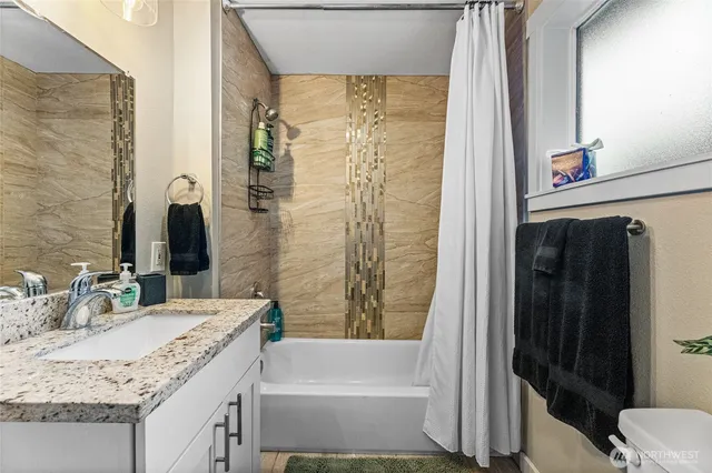 $390,000 | 1234 Lincoln Avenue, Unit A, Enumclaw, WA 98022