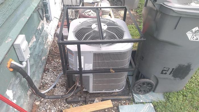 2142 North Harding Street Indianapolis, IN 46202 - Photo 6 of 14