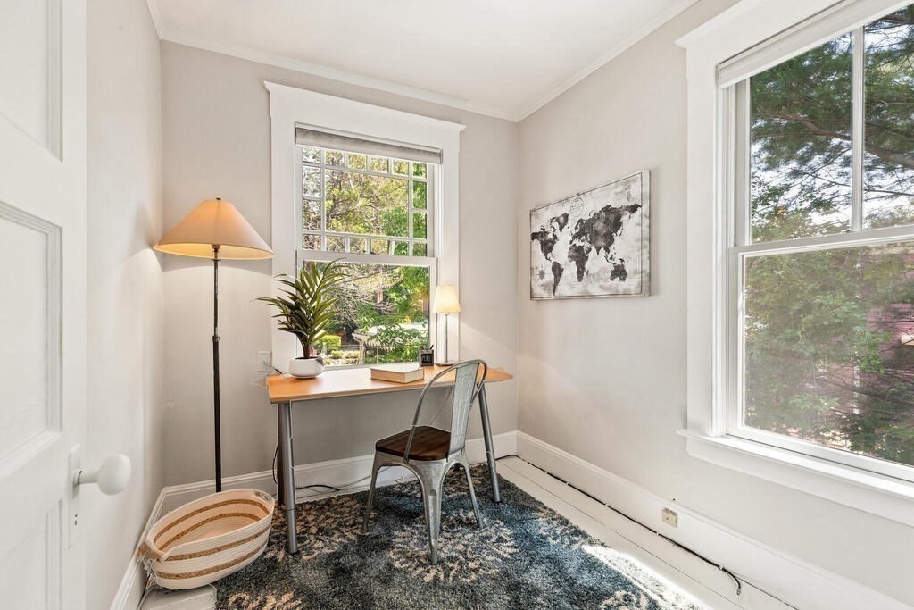 91 Pleasant Street Reading, MA 01867 - Photo 24 of 39