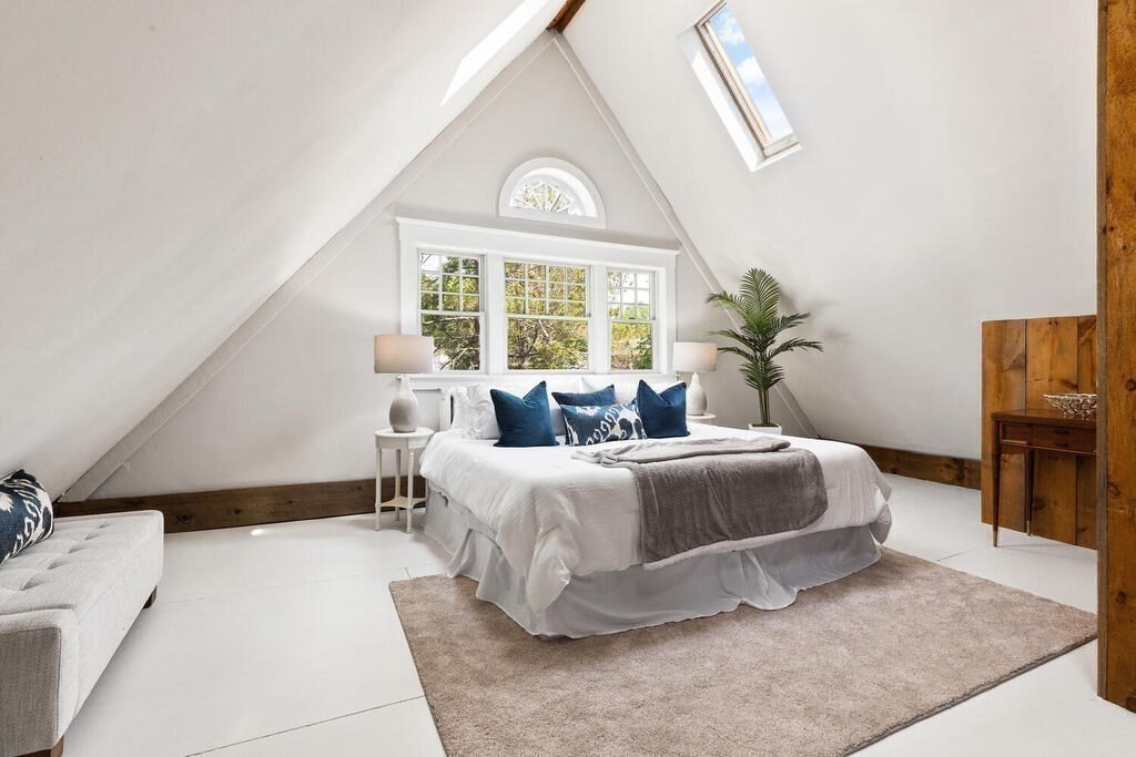 91 Pleasant Street Reading, MA 01867 - Photo 26 of 39