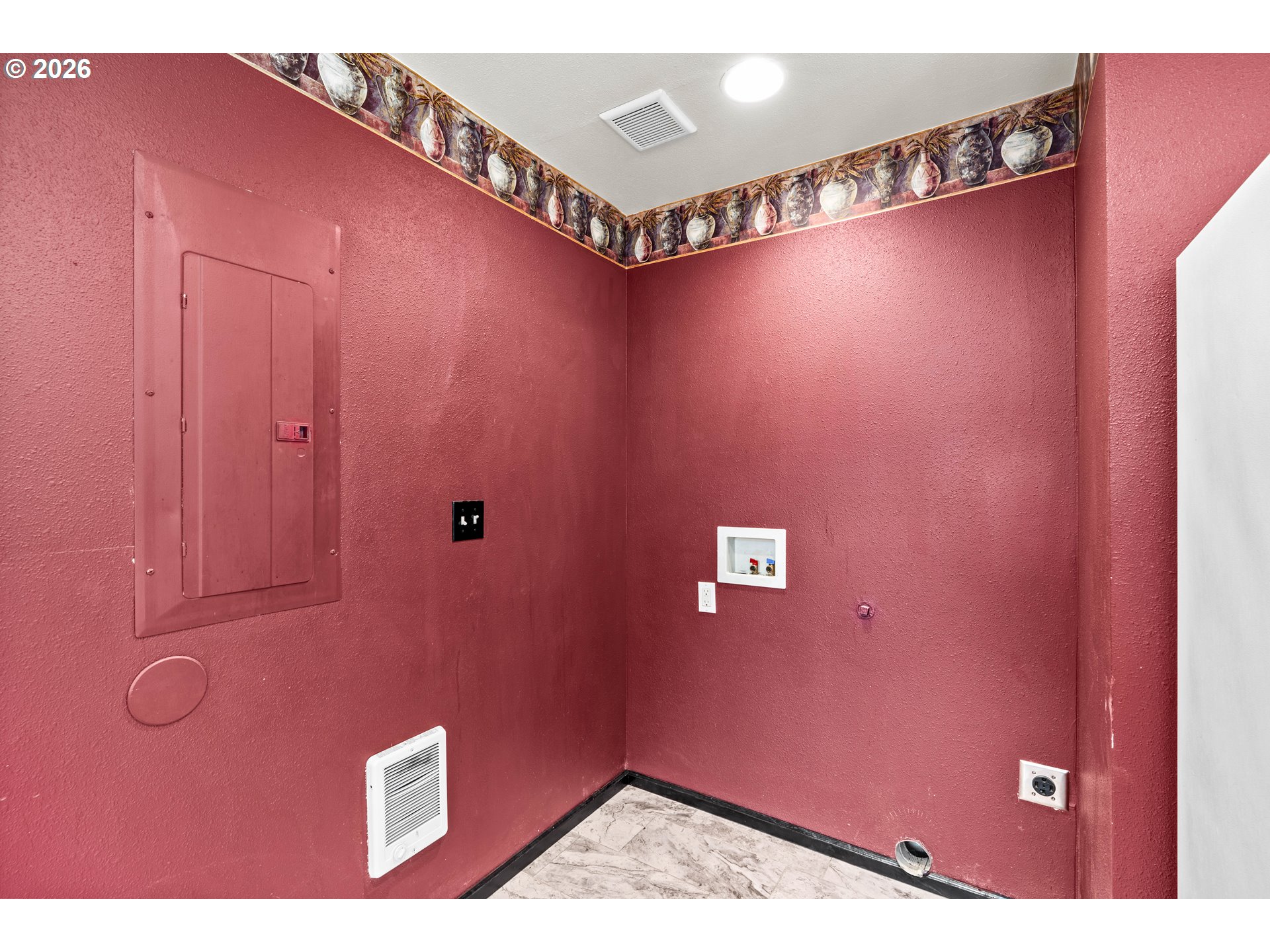 1043 F Street Springfield, OR 97477 - Photo 11 of 29