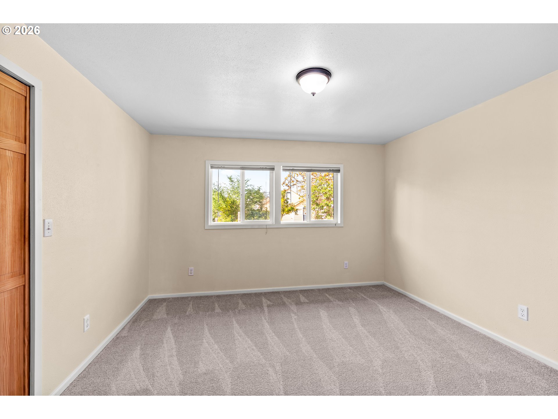 1043 F Street Springfield, OR 97477 - Photo 15 of 29