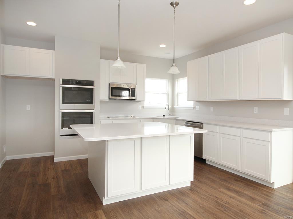 1124 Patchwork Fields Chesterfield, MO 63005 - Photo 3 of 6 Gallery Image 3