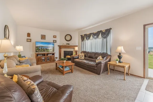 $800,000 | 17915 East Daystar Road, Spokane Valley, WA 99016