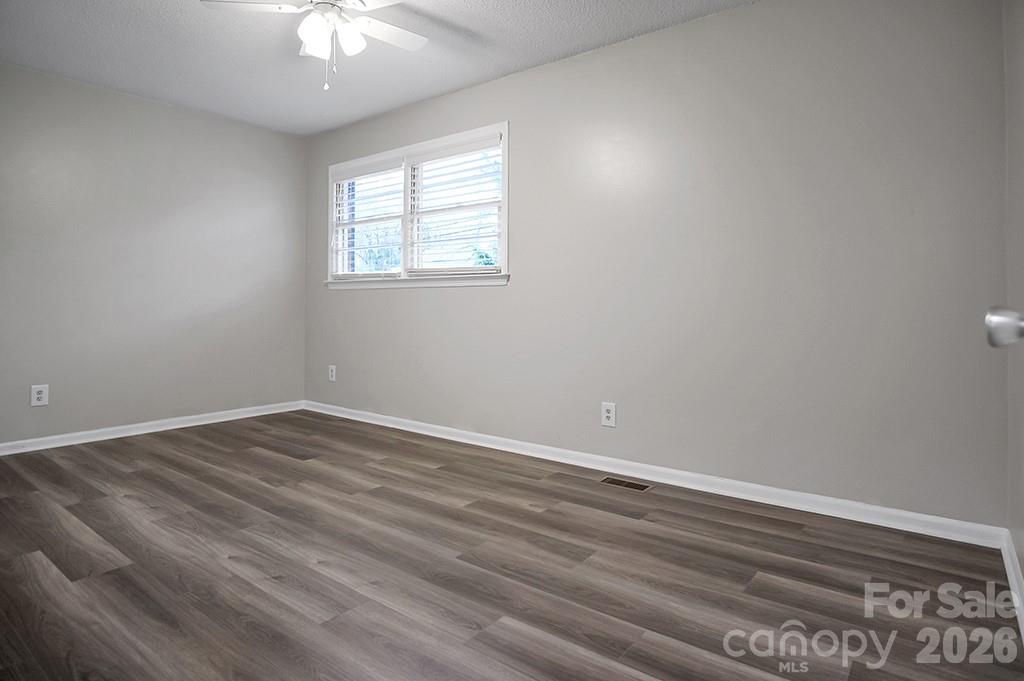 526 Kings Road Shelby, NC 28150 - Photo 21 of 34 Gallery Image 21