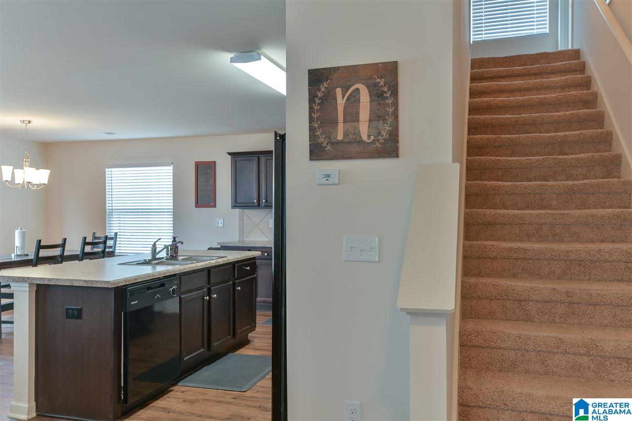 406 Reed Way Kimberly, AL 35091 - Photo 3 of 43