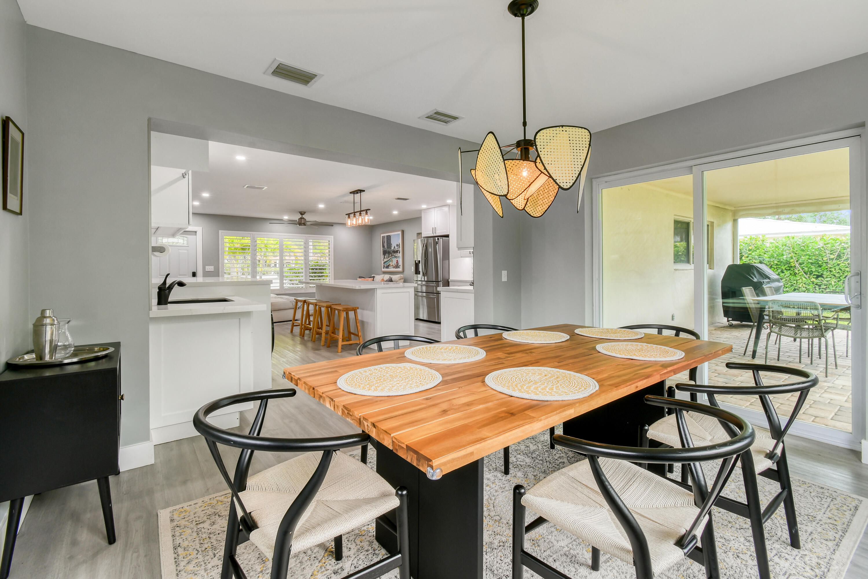 400 Tequesta Drive Tequesta, FL 33469 - Photo 10 of 38 Dining Room