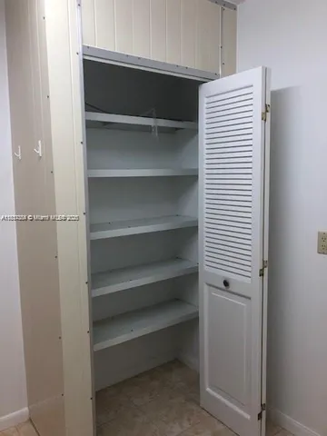 $2,250 | 1715 Whitehall Drive, Unit 405, Davie, FL 33324