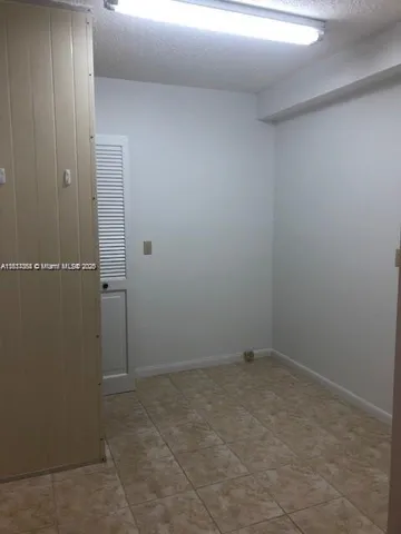 $2,250 | 1715 Whitehall Drive, Unit 405, Davie, FL 33324