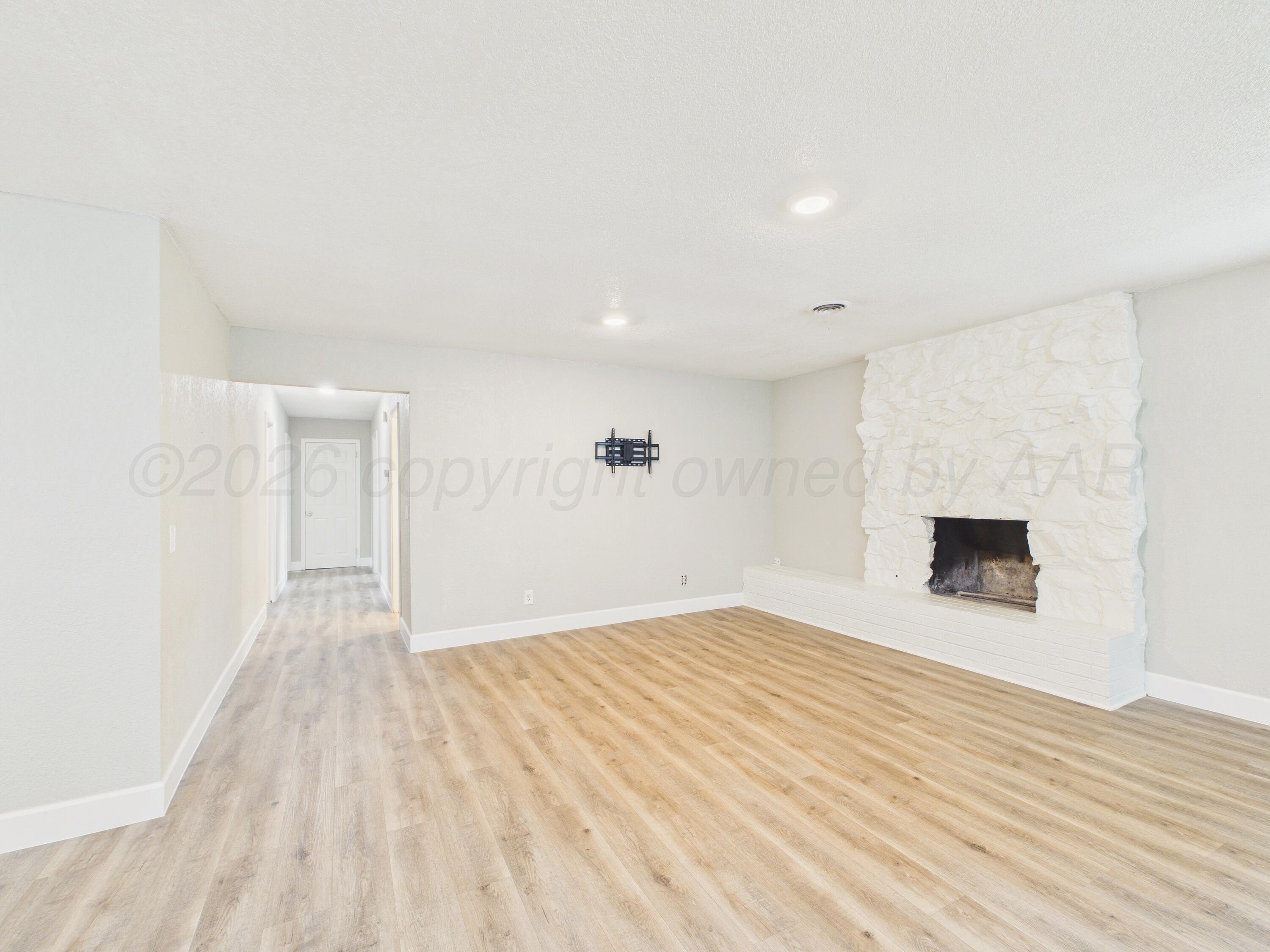 2818 John Drive Amarillo, TX 79110 - Photo 4 of 22 2818 John (27)