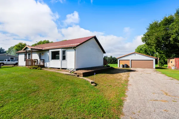 $312,000 | N16219 State Road 93, Trempealeau, WI 54661