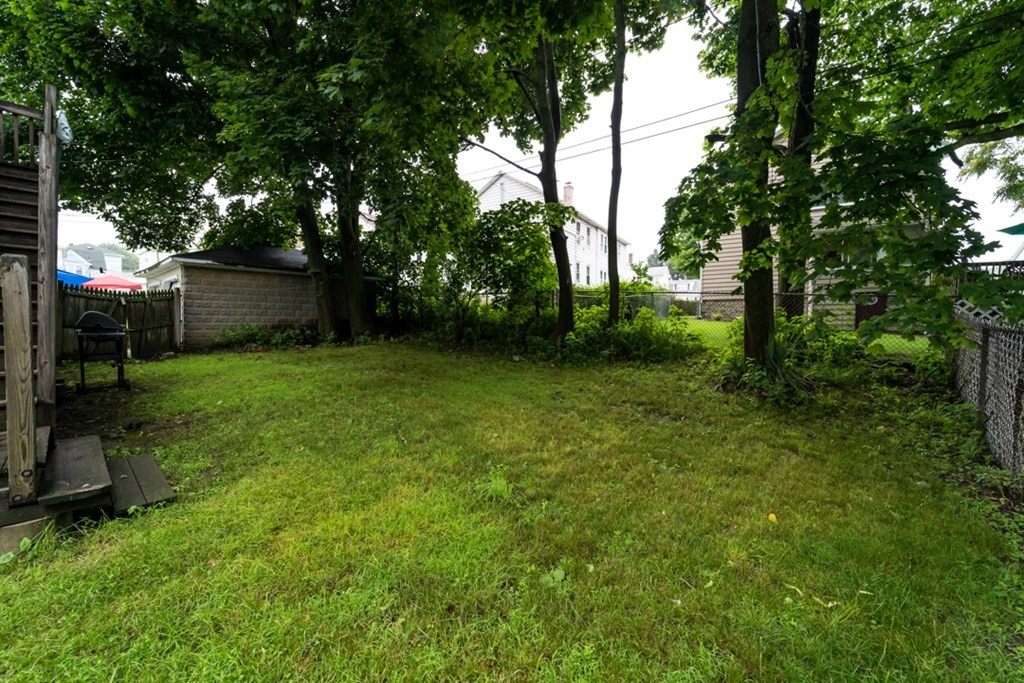 6 Doane Street Worcester, MA 01607 - Photo 16 of 17