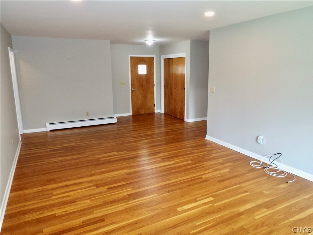 381 Genesee Street Oneida, NY 13421 - Photo 12 of 50