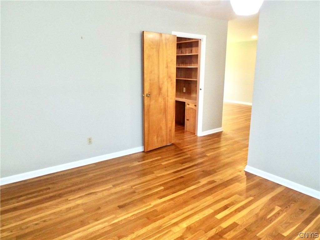 381 Genesee Street Oneida, NY 13421 - Photo 16 of 50