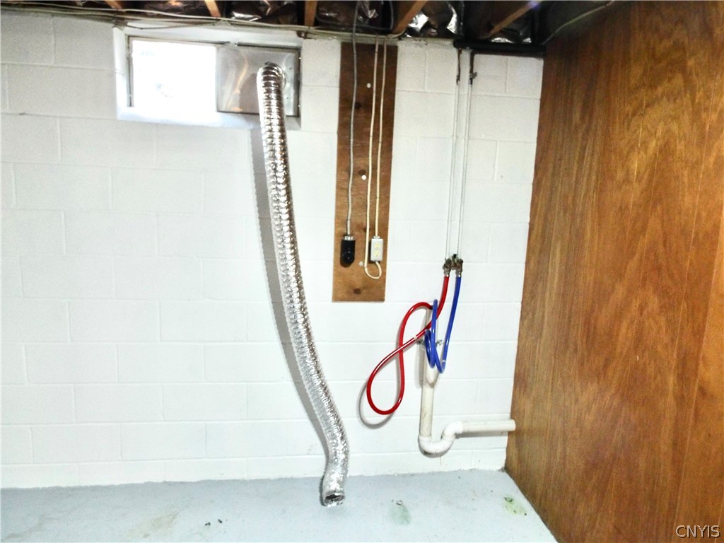 381 Genesee Street Oneida, NY 13421 - Photo 42 of 50