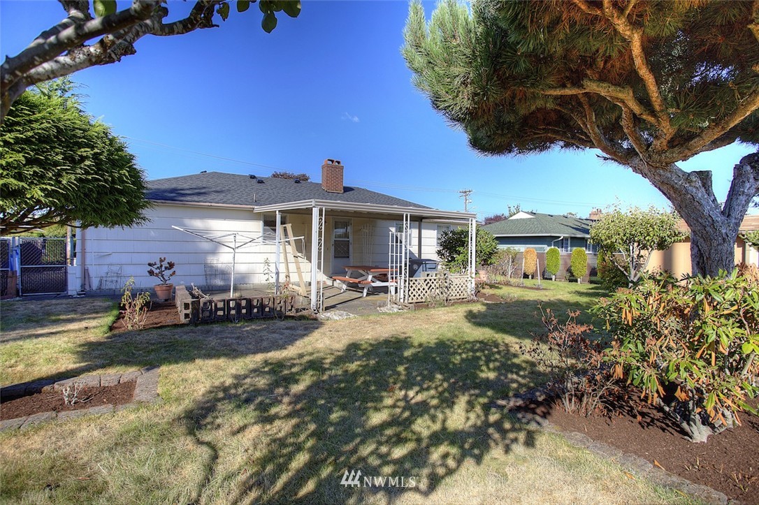 6010 Wildaire Road Southwest Tacoma, WA 98499 - Photo 23 of 24 Gallery Image 23