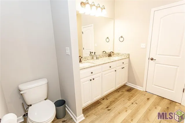 $2,000 | 2931 Niccoline Way, Baton Rouge, LA 70816