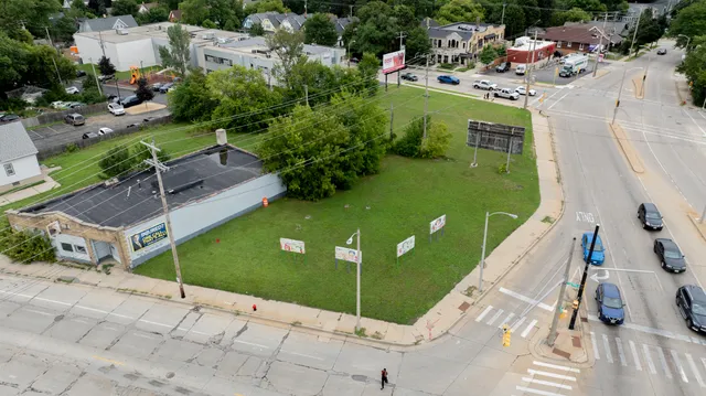 $59,900 | 3512 North Doctor Martin Luther King Junior Drive, Milwaukee, WI 53212