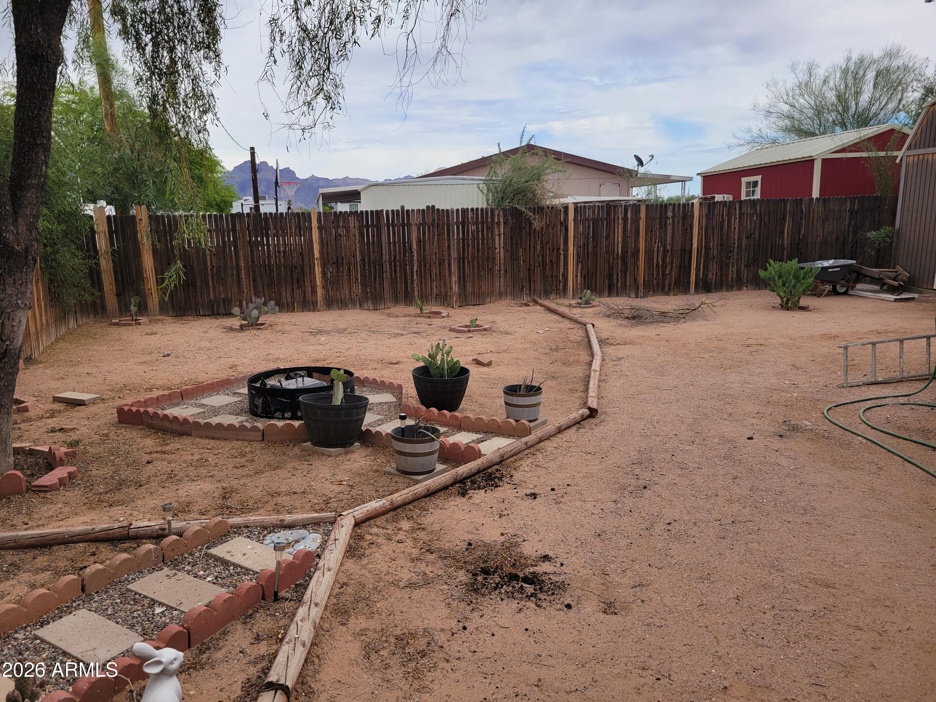 2685 West Foothill Street Apache Junction, AZ 85120 - Photo 26 of 49 1000043988 (1)