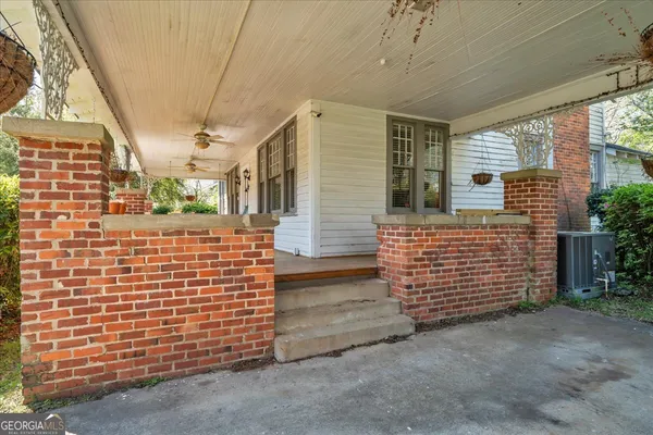 $210,000 | 220 West Drive, Dublin, GA 31021