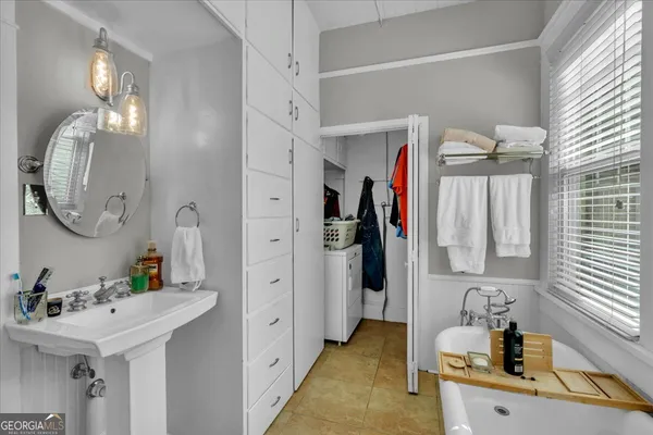$210,000 | 220 West Drive, Dublin, GA 31021