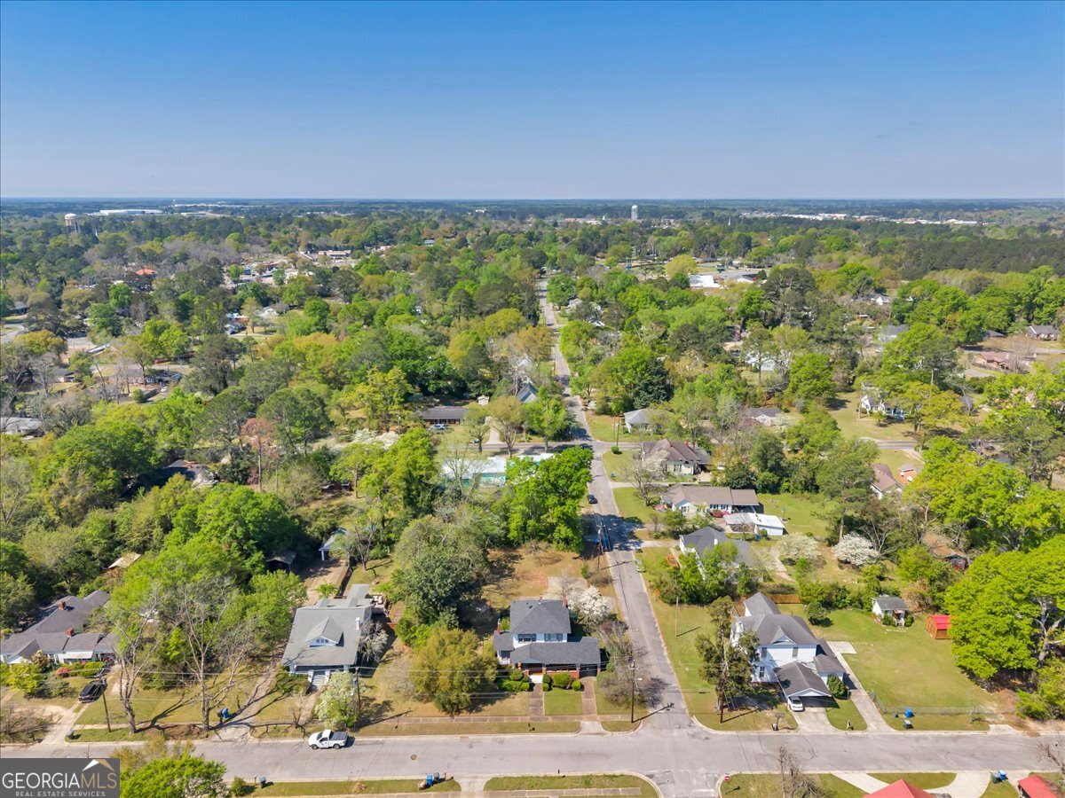 220 West Drive Dublin, GA 31021 - Photo 7 of 44