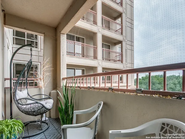 $234,900 | 1 Towers Park Lane, Unit 316, San Antonio, TX 78209