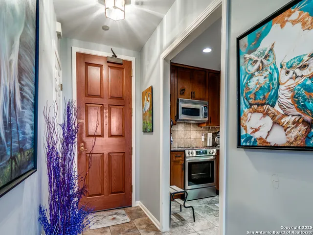 $234,900 | 1 Towers Park Lane, Unit 316, San Antonio, TX 78209