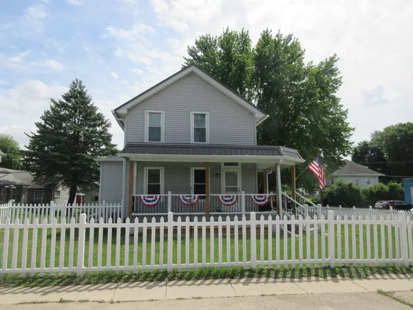 $120,000 | 500 North Main Avenue, Milledgeville, IL 61051