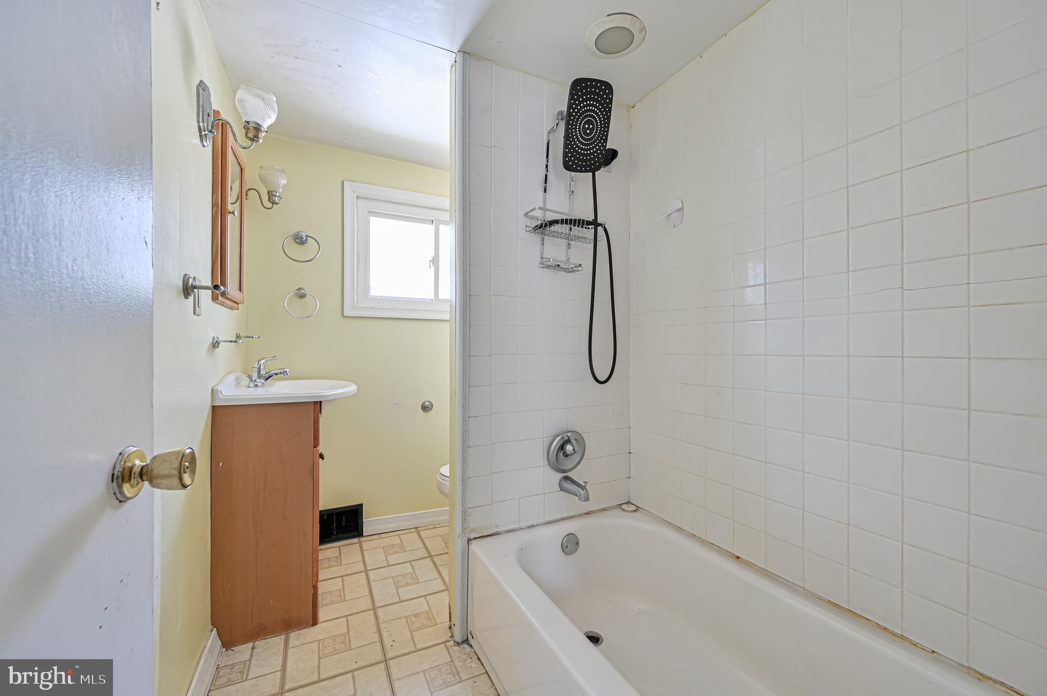 59 Chestnut Street Salem, NJ 08079 - Photo 18 of 29 Gallery Image 18