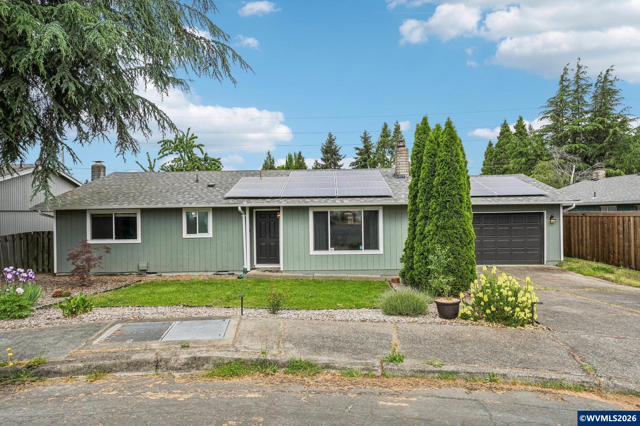 819 Chehalis Place North Keizer, OR 97303 - Photo 1 of 36