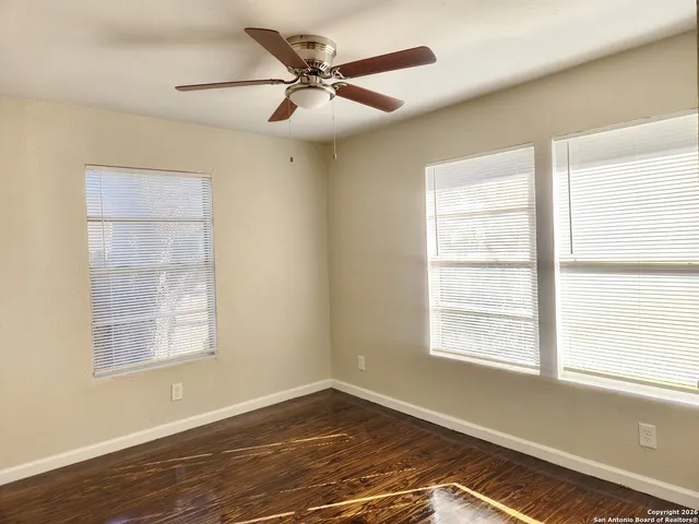 $154,900 | 549 West Harlan Avenue, San Antonio, TX 78214