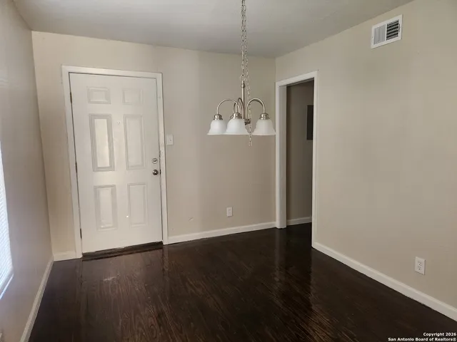 $154,900 | 549 West Harlan Avenue, San Antonio, TX 78214