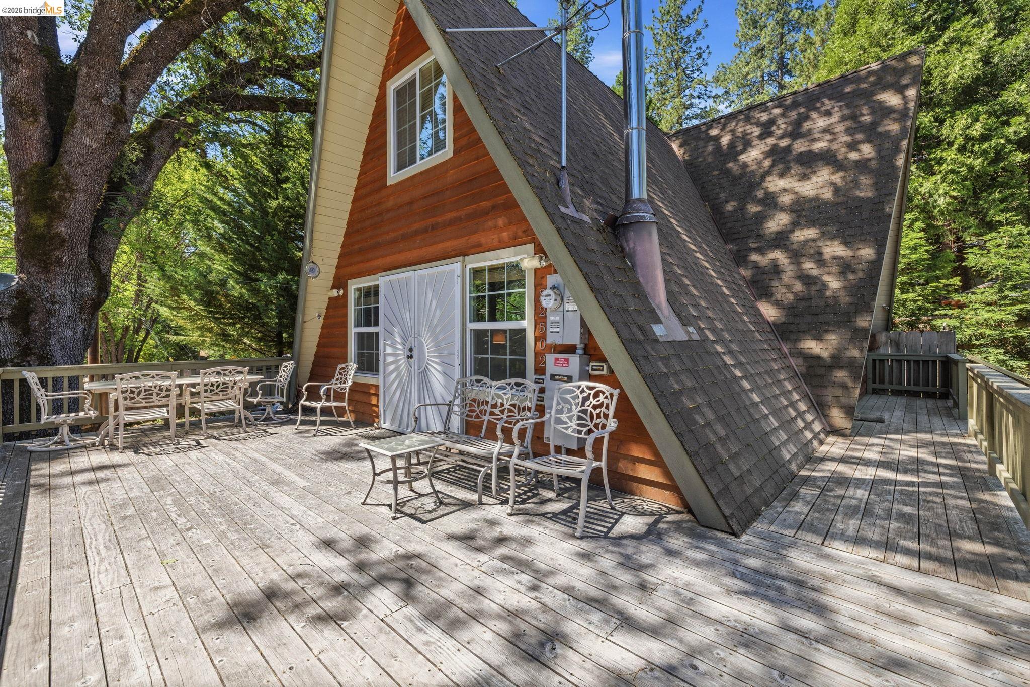 22502 Longeway Road Sonora, CA 95370 - Photo 2 of 34