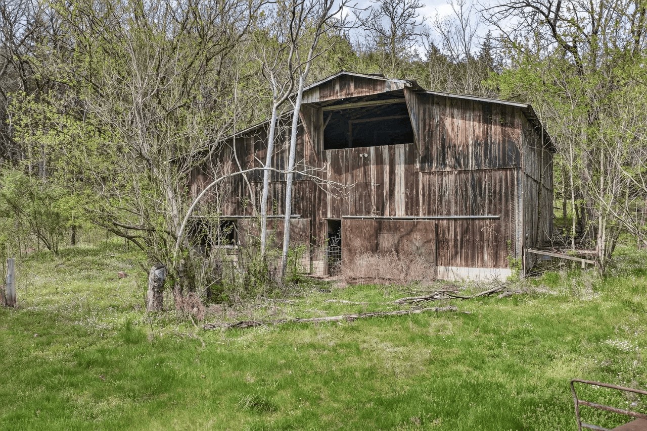416 Hix Hollow Road Gainesboro, TN 38562 - Photo 6 of 10