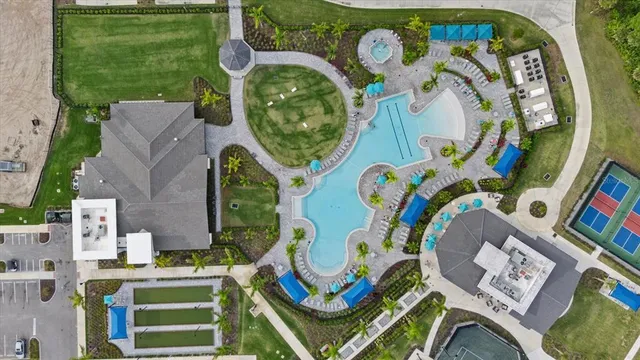 $5,000 | 17570 Opal Sand Drive, Unit 201, Venice, FL 34293