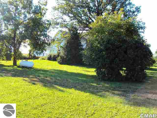 4612 North Ransom Road Breckenridge, MI 48615 - Photo 12 of 19 1771120-11.JPG