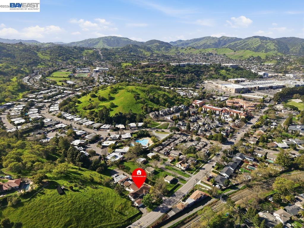 179 Los Ranchitos Road San Rafael, CA 94903 - Photo 38 of 38 a view of a city