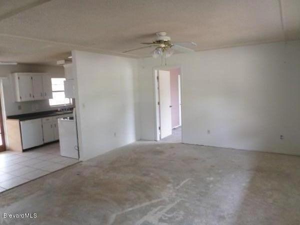 2873 Rheims Avenue Melbourne, FL 32935 - Photo 2 of 10 Living Room